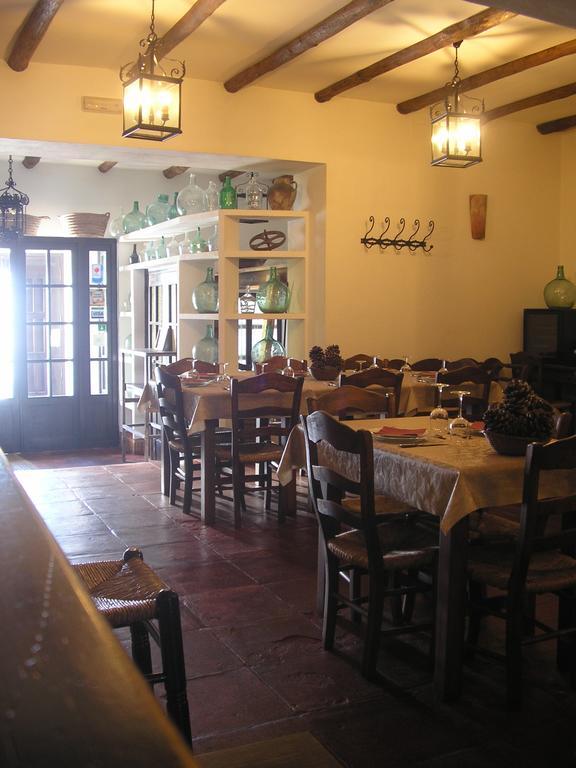 Casa Rural y Restaurante Casa Adriano Hostal Alanís Exterior foto